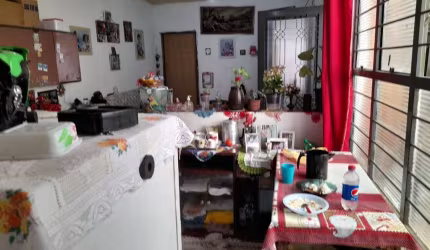 Casa com 2 quartos à venda na Rua Maria Ferreira dos Santos Camargo, 44, Jardim Josane, Sorocaba por R$ 250.000