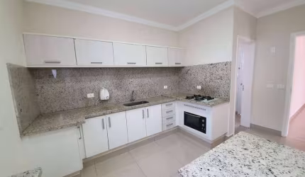 Casa em condomínio fechado com 3 quartos à venda na R. Lucas Nogueira Garcês, Jardim Garret, Araçoiaba da Serra por R$ 930.000