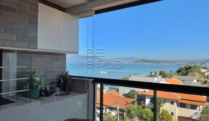 Apartamento com 3 quartos à venda na Rua João Meirelles, 325, Itaguaçu, Florianópolis por R$ 1.890.000