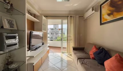 Apartamento com 3 quartos à venda na Rua João Meirelles, 884, Abraão, Florianópolis por R$ 740.000