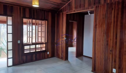 vendo casa de madeira