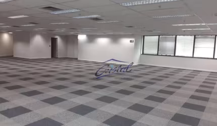 Conjunto 775 m² 13 banheiros 21 vagas 775 m²área útil 1.772 m²área total