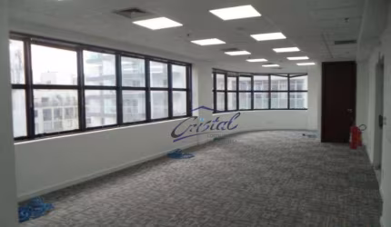 Conjunto 376 m² 4 banheiros 10 vagas