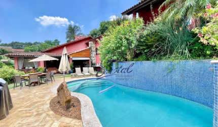 Cond Palos Verdes - 4 dormitórios / 2 suítes, piscina, gourmet, linda vista para o lago à venda, 256 m² por R$ 2.450.000 - Granja Viana - Cotia/SP