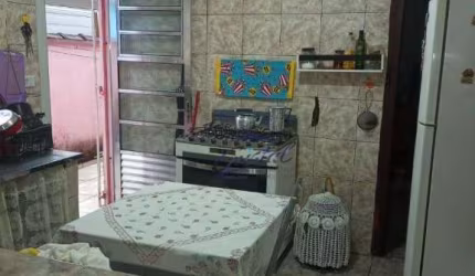 Casa na praia de suarão com 2 dormitório 2 vagas de garagem