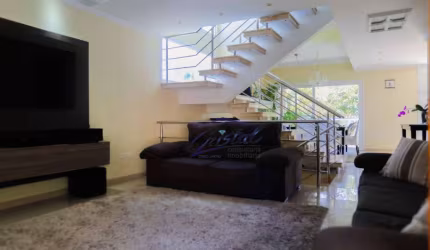 Casa com 3 quartos / suítes à venda, 439 m² - Condomínio Vila Verde - Transurb - Itapevi/SP