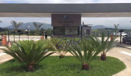 Terreno de esquina no condomínio Altavis Aldeia!