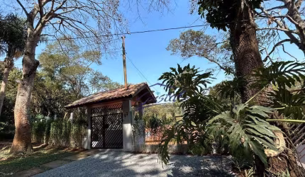 Casa com 4 quartos para alugar, 400 m² - Granja Viana - Fazendinha - Carapicuíba/SP