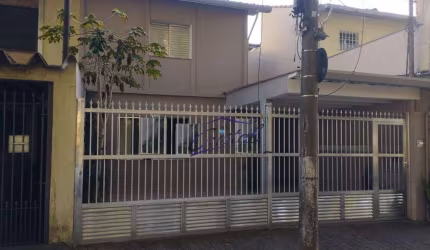 Casa com 3 quartos (1 suíte) à venda ao lado do metrô Morumbi por R$ 910.000 - Vila Sônia - São Paulo/SP