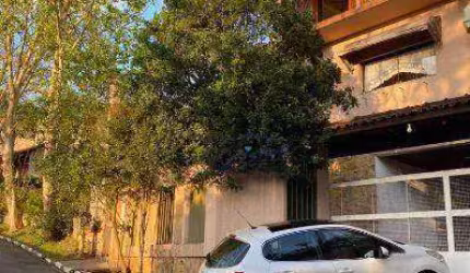 Casa com 4 quartos / suítes à venda, 433 m²  - Granja Viana - Fazendinha - Carapicuíba/SP