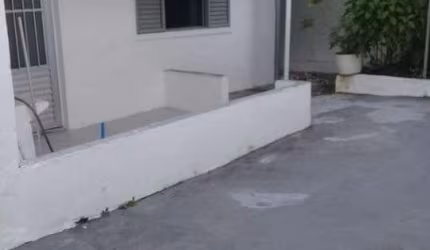 Casa com 1 dormitório para alugar, 40 m² por R$ 1.174,00 - Vila Nova Alba - São Paulo/SP