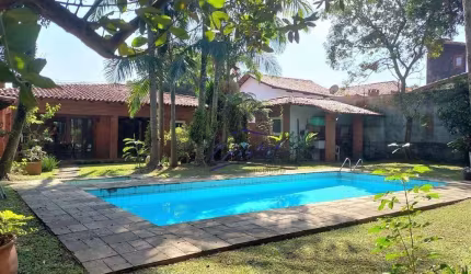 Casa com 3 quartos / suítes à venda, 250 m² - Jardim da Glória - Granja Viana - Cotia/SP