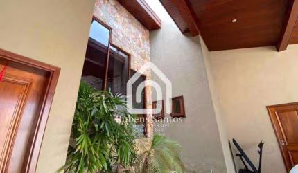 Casa para Venda em Mogi Guaçu, Jd. Planalto Verde, 4 dormitórios, 1 suíte, 3 banheiros, 4 vagas
