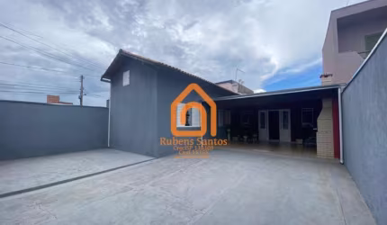 Casa para Venda em Mogi Guaçu, JD. Santa Marta, 3 dormitórios, 6 vagas