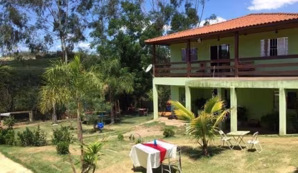 Casa para Venda em Valinhos / SP no bairro Macuco