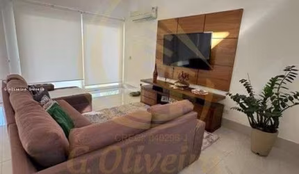 Sobrado para Venda em Jundiaí / SP no bairro Loteamento Residencial e Comercial Horto Florestal
