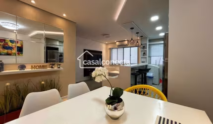 Quadra Mar à venda, no Edifício Adriana,  em Itapema, Centro, com 2 quartos, 59m²