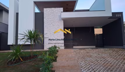 Casa em Condomínio Térrea