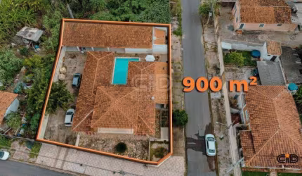 Casa com terreno de aproximadamente 780m², próximo a Arena Pantanal