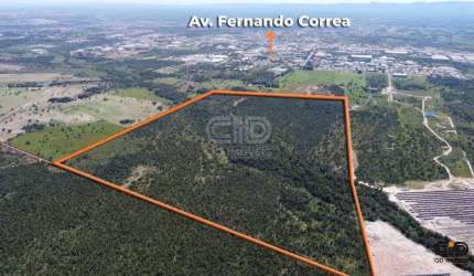Terreno com aproximadamente 90 Hectares quadrados