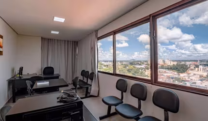 Sala comercial com 54m² no Edifício Palácio do Comércio