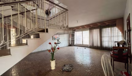 Casa comercial ao lado da Embratel, próx. ao Morro da Luz