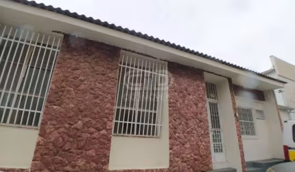 Casa Comercial com mais de 300m² construídos próximo a Energisa.