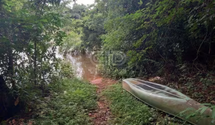 Fazenda com 1.233 hectares nas margens do Rio Manso