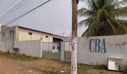 Imóvel comercial com mais de 1.400 m², próximo a Av. da FEB