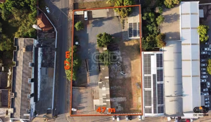 Terreno com mais de 3.000 m² na Av. Fernando Correa, próx. ao Viaduto do Parque Cuiabá