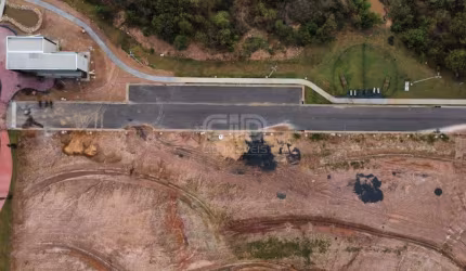 Terreno com aproximadamente 532m² no Condomínio Florais Safira
