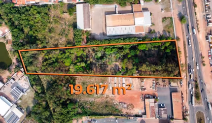 Área á venda na Avenida Fernando Correa com aproximadamente 19.000,00 m²
