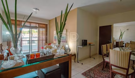 Apartamento mobiliado com quatro quartos no Edifício Van Gogh