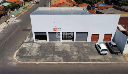 Sala comercial com aproximadamente 29m² no bairro CPA II