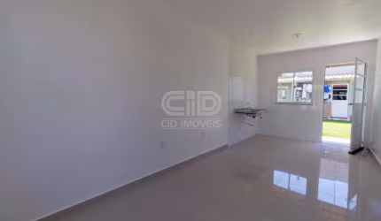 Casa com dois quartos no Condomínio Athenas