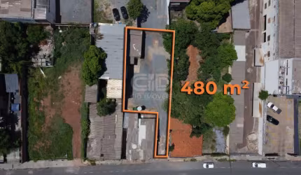 Terreno com aproximadamente 672m² no bairro Quilombo
