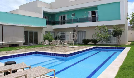Sobrado à venda, 533 m² no Florais dos Lagos