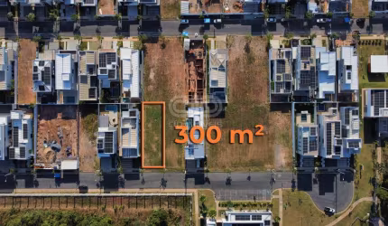 Terreno com 300m² no Cond. Belvedere II