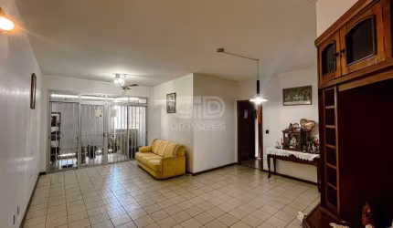 Apartamento á Venda no condomínio Mont Clair