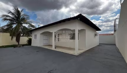 Casa á Venda no bairro Jardim Califórnia
