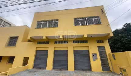 Salão comercial na Av. Cel. Neto
