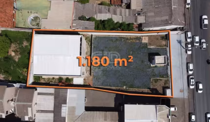 Prédio comercial á Venda com 3 pavimentos, próximo ao Hospital Santa Casa