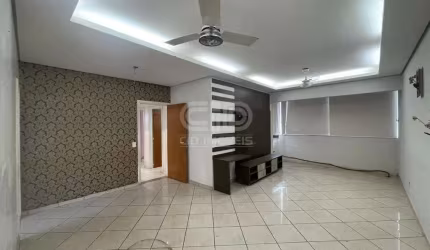 Apartamento com 3 quartos no Edifício Bariloche