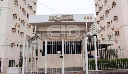 Apartamento com 2 quartos no Ed. Ilha dos Açores