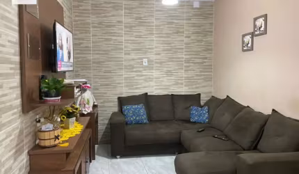 Casa Padrão para Venda em Xerém Duque de Caxias-RJ
