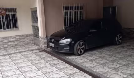 Casa Padrão para Venda em Parque Xerém Duque de Caxias-RJ