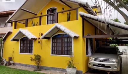 Casa Alto Padrão para Venda em Parque Xerém Duque de Caxias-RJ