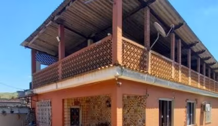 Casa Padrão para Venda em Taquara Duque de Caxias-RJ