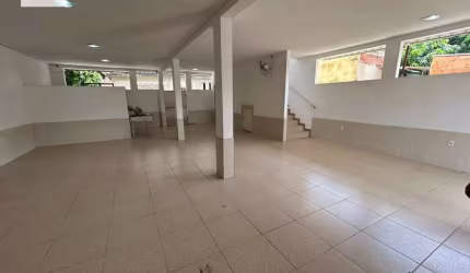 Salão de festas em Saracuruna perto da Rio-Magé