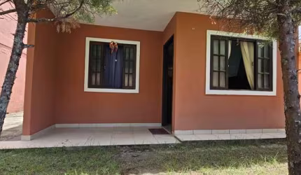 Chácara Arcampo linda casa com 2 quartos e garagem